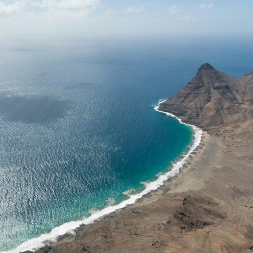 secret-travel-guide-7Zl9mnvMGxI-unsplash